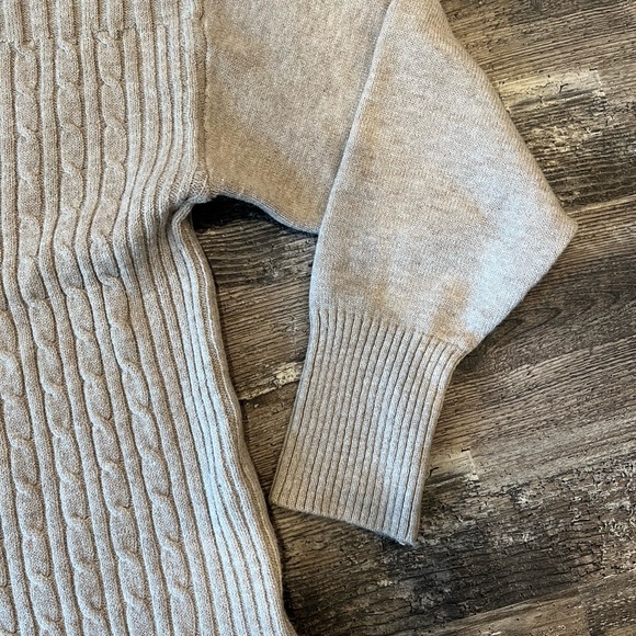 Joe Fresh mock turtleneck - Picture 2 of 5